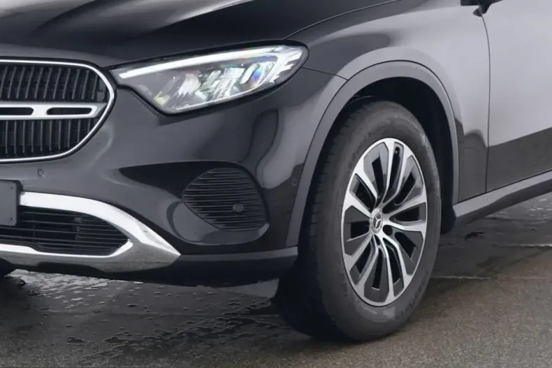 Mercedes-Benz GLC 220 (Clasa GLC) din 2024 cu 17.900 km - oferta MER211111 - foto 3