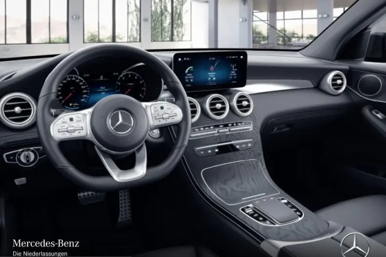 Mercedes-Benz GLC 300 (Clasa GLC) din 2021 cu 45.295 km - oferta MER211114 - foto 8