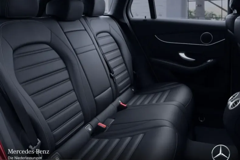 Mercedes-Benz GLC 300 (Clasa GLC) din 2021 cu 45.295 km - oferta MER211114 - foto 11