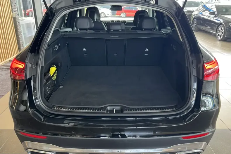 Mercedes-Benz GLC 200 (Clasa GLC) din 2024 cu 33.788 km - oferta MER211115 - foto 6