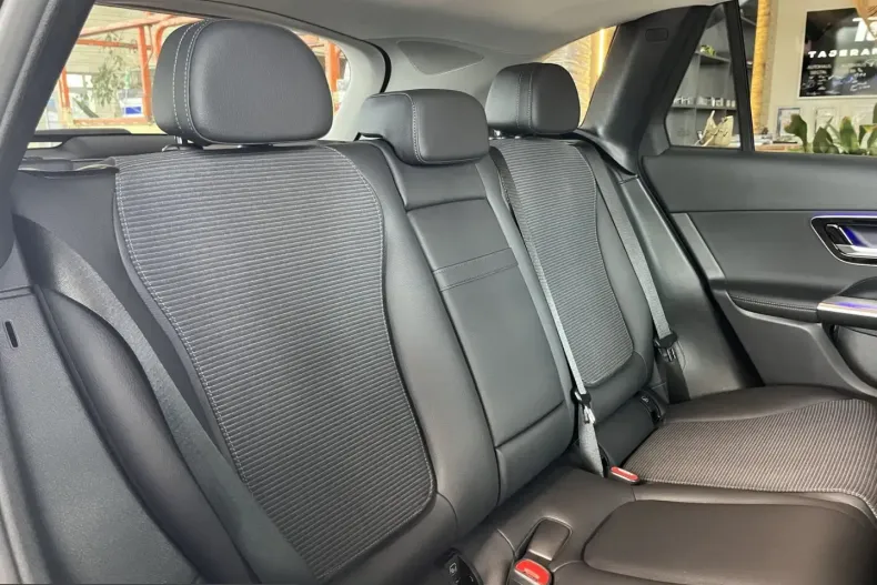 Mercedes-Benz GLC 200 (Clasa GLC) din 2024 cu 33.788 km - oferta MER211115 - foto 23
