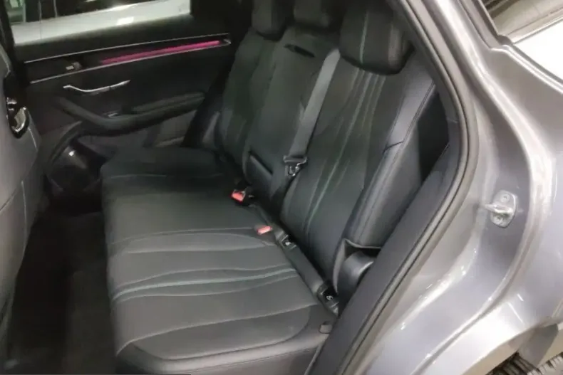 BYD Seal U din 2025 cu 20.236 km - oferta BYD211117 - foto 6