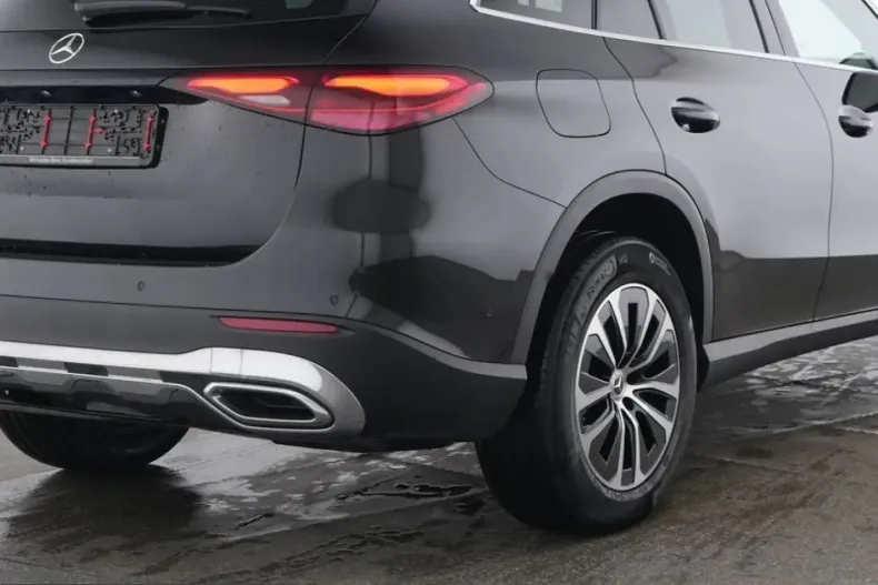 Mercedes-Benz GLC 220 (Clasa GLC) din 2024 cu 37.500 km - oferta MER211122 - foto 4