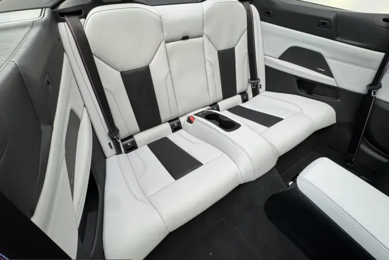 BMW M4 (Seria 4) din 2025 cu 8.698 km - oferta BMW211126 - foto 27