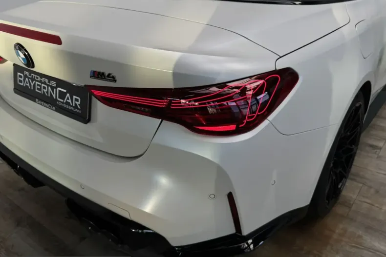 BMW M4 (Seria 4) din 2025 cu 8.698 km - oferta BMW211126 - foto 40