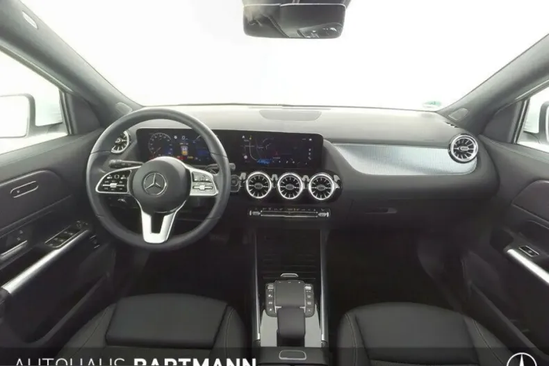 Mercedes-Benz EQA din 2023 cu 40.000 km - oferta MER211134 - foto 6
