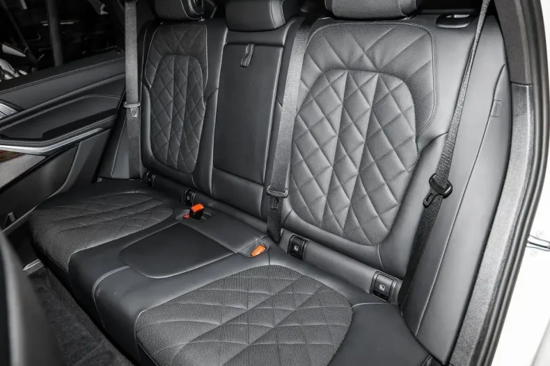 BMW X5 (Seria X) din 2025 cu 27.807 km - oferta BMW211135 - foto 17