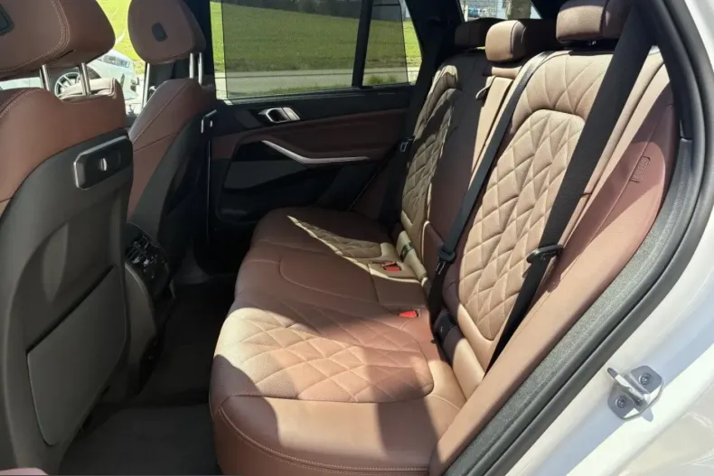 BMW X5 (Seria X) din 2025 cu 20.420 km - oferta BMW211137 - foto 19