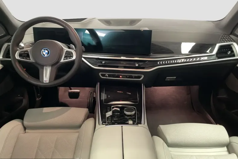 BMW X5 (Seria X) din 2025 cu 24.355 km - oferta BMW211144 - foto 1