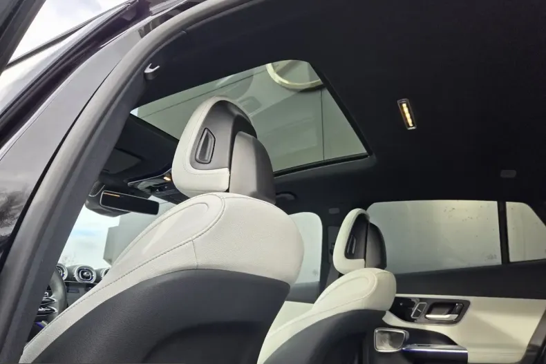 Mercedes-Benz GLC 300 (Clasa GLC) din 2024 cu 17.719 km - oferta MER211155 - foto 10