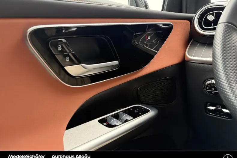 Mercedes-Benz GLC 200 (Clasa GLC) din 2025 cu 13.251 km - oferta MER211159 - foto 7