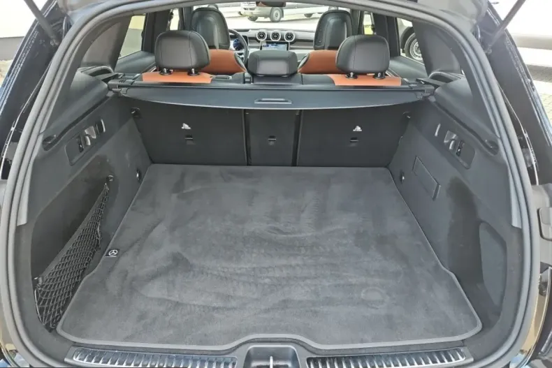 Mercedes-Benz GLC 300 (Clasa GLC) din 2024 cu 19.900 km - oferta MER211160 - foto 12