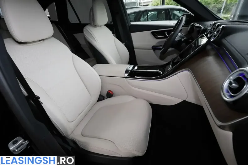 Mercedes-Benz GLC 300 (Clasa GLC) din 2024 cu 10.550 km - oferta MER211167 - foto 4