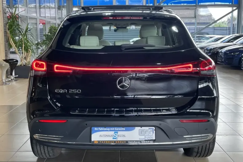 Mercedes-Benz EQA din 2022 cu 42.057 km - oferta MER211173 - foto 7