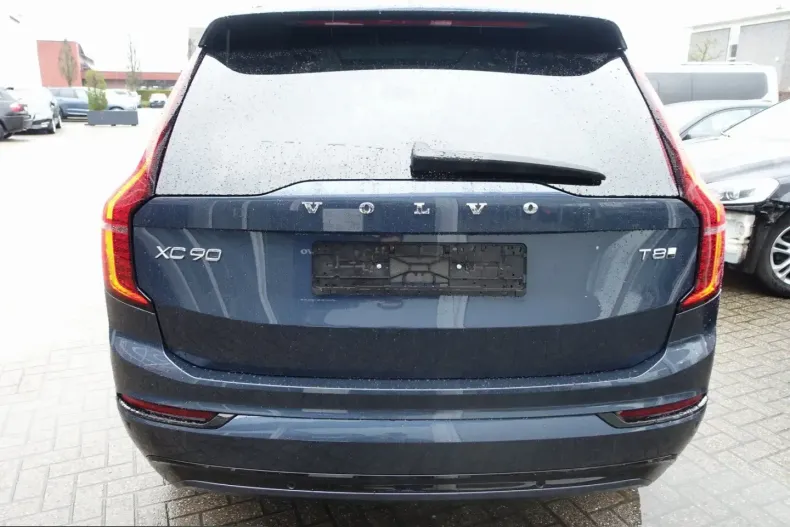 Volvo XC90 din 2025 cu 18.990 km - oferta VOL211174 - foto 4