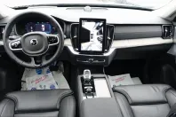 Volvo XC90 din 2025 cu 18.990 km - oferta VOL211174 - foto 9