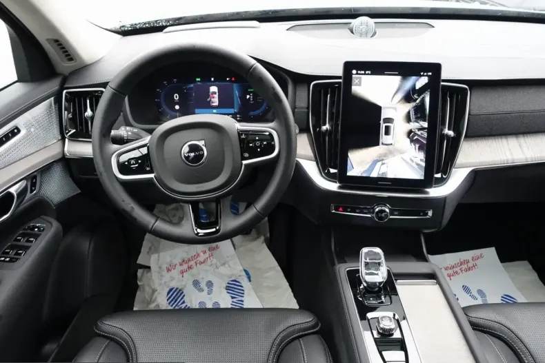Volvo XC90 din 2025 cu 18.990 km - oferta VOL211174 - foto 10