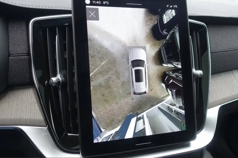 Volvo XC90 din 2025 cu 18.990 km - oferta VOL211174 - foto 19