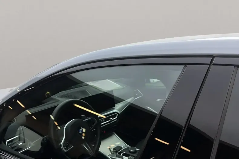 BMW 330 (Seria 3) din 2024 cu 16.249 km - oferta BMW211182 - foto 9