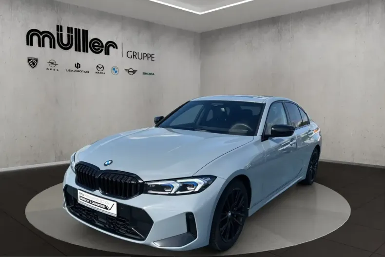 BMW 330 (Seria 3) din 2023 cu 50.528 km - oferta BMW211185 - foto 1