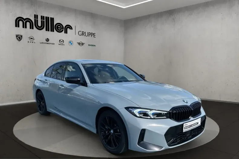 BMW 330 (Seria 3) din 2023 cu 50.528 km - oferta BMW211185 - foto 3