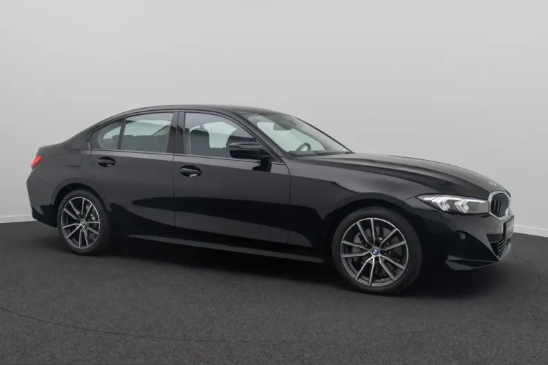 BMW 330 (Seria 3) din 2022 cu 37.067 km - oferta BMW211187 - foto 3
