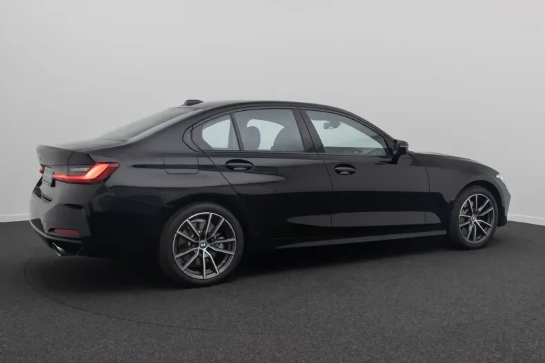 BMW 330 (Seria 3) din 2022 cu 37.067 km - oferta BMW211187 - foto 5