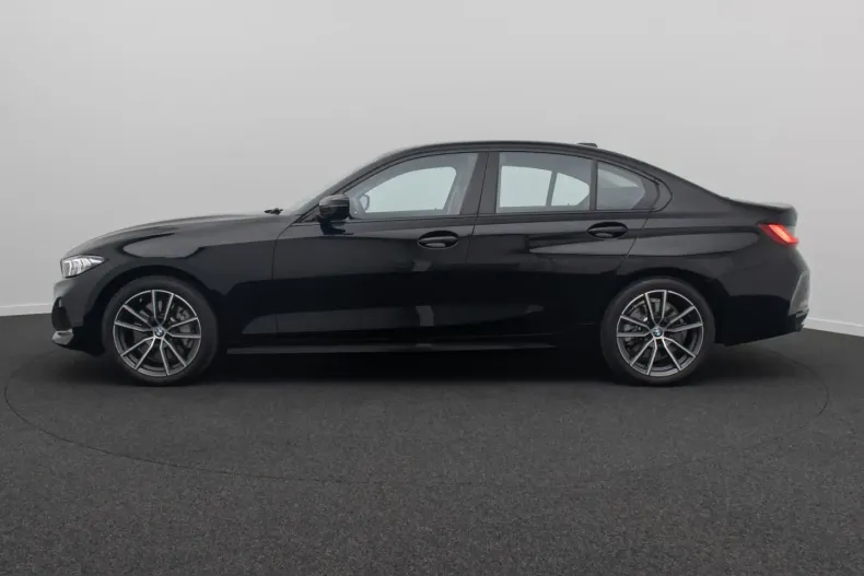 BMW 330 (Seria 3) din 2022 cu 37.067 km - oferta BMW211187 - foto 10