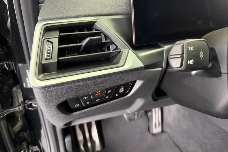 BMW 320 (Seria 3) din 2022 cu 74.400 km - oferta BMW211190 - foto 21