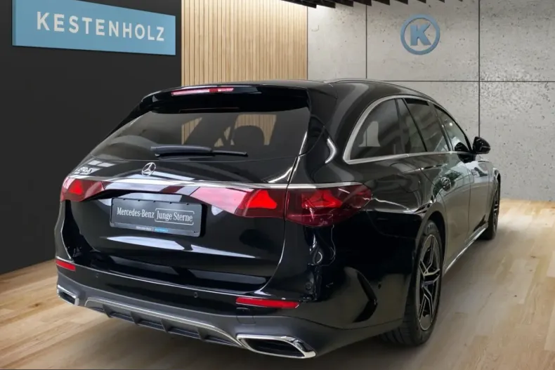 Mercedes-Benz E 200 (Clasa E) din 2025 cu 16.277 km - oferta MER211195 - foto 3