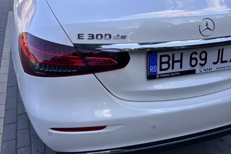 Mercedes-Benz E 300 (Clasa E) din 2021 cu 102.000 km - oferta MER211198 - foto 7
