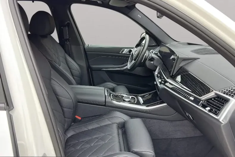 BMW X5 M60 (Seria X) din 2024 cu 18.464 km - oferta BMW211202 - foto 10