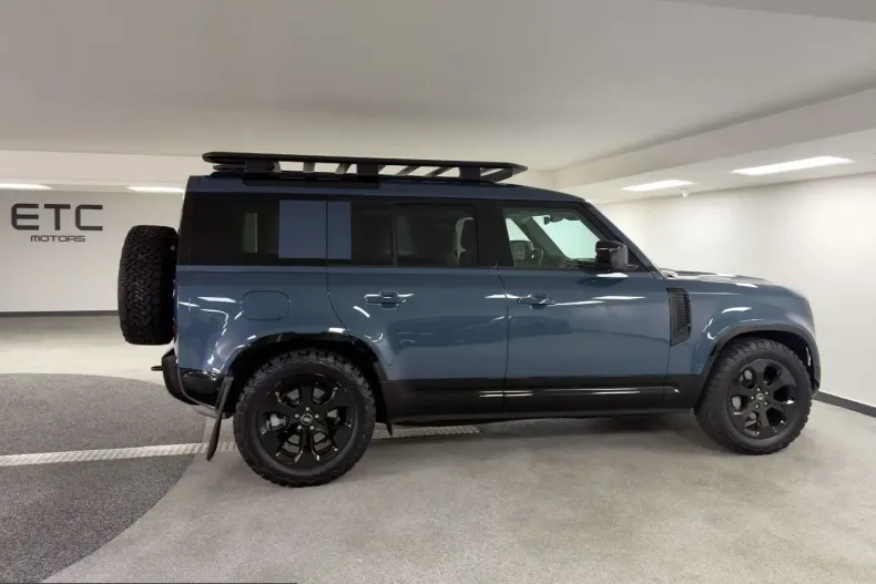 Land Rover Defender din 2024 cu 18.340 km - oferta LAN211204 - foto 14