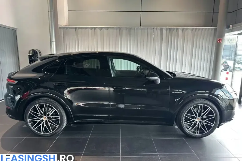 Porsche Cayenne din 2025 cu 15.500 km - oferta POR211210 - foto 3
