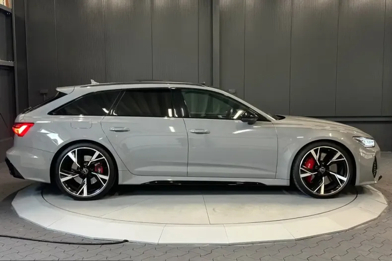 Audi RS6 din 2023 cu 33.000 km - oferta AUD211213 - foto 6