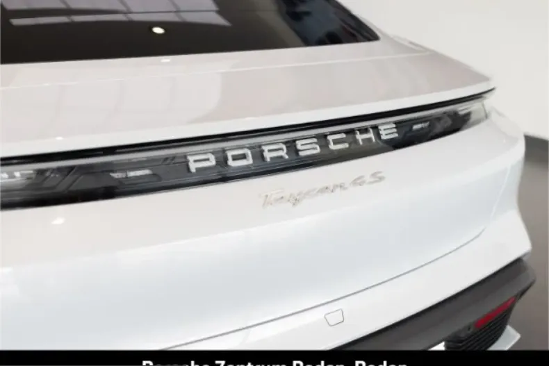 Porsche Taycan din 2024 cu 29.200 km - oferta POR211219 - foto 8