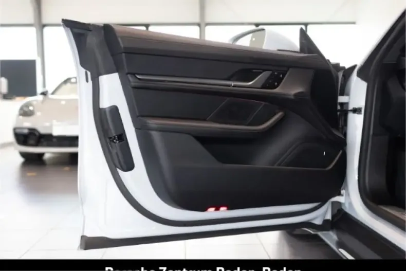 Porsche Taycan din 2024 cu 29.200 km - oferta POR211219 - foto 14