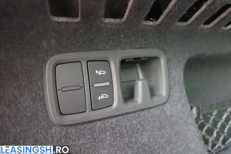 Audi RSQ8 din 2025 cu 9.990 km - oferta AUD211221 - foto 23