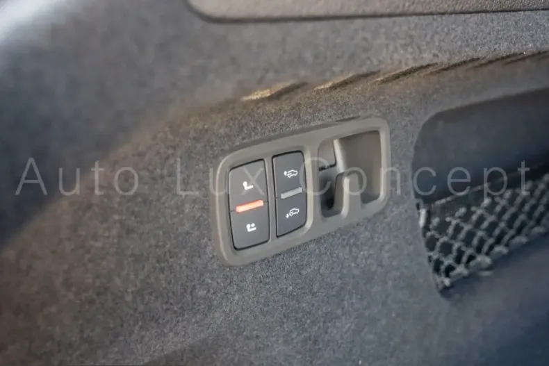 Audi RSQ8 din 2022 cu 9.842 km - oferta AUD211222 - foto 24