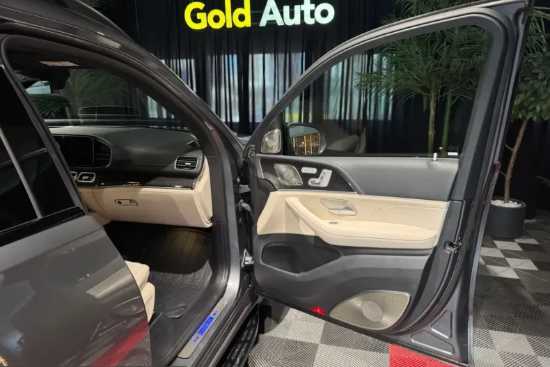 Mercedes-Benz GLS 63 (Clasa GLS) din 2024 cu 21.555 km - oferta MER211228 - foto 11