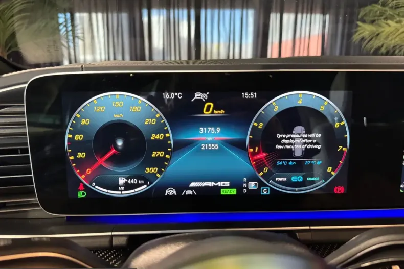 Mercedes-Benz GLS 63 (Clasa GLS) din 2024 cu 21.555 km - oferta MER211228 - foto 41