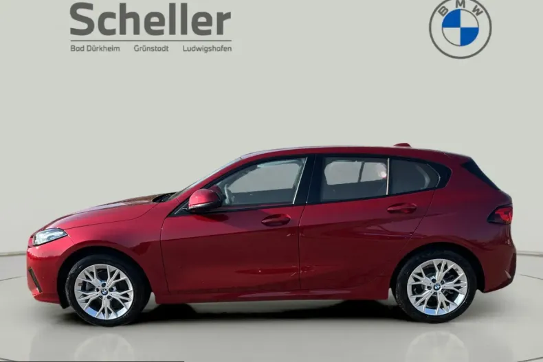 BMW 120i (Seria 1) din 2025 cu 19.641 km - oferta BMW211229 - foto 3
