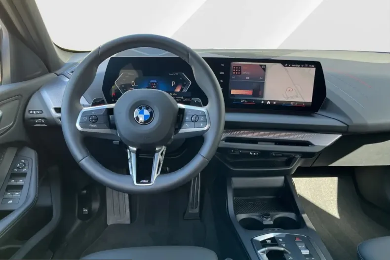 BMW 120i (Seria 1) din 2025 cu 3.872 km - oferta BMW211234 - foto 9
