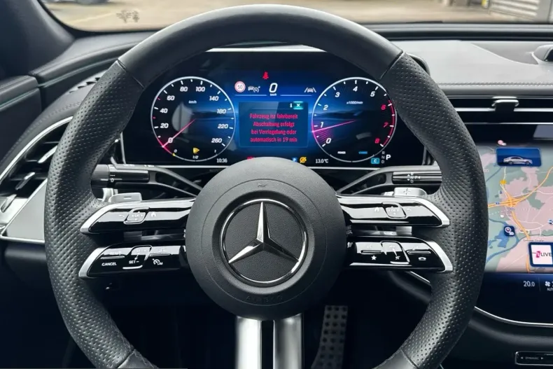Mercedes-Benz E 450 (Clasa E) din 2025 cu 25.467 km - oferta MER211236 - foto 16