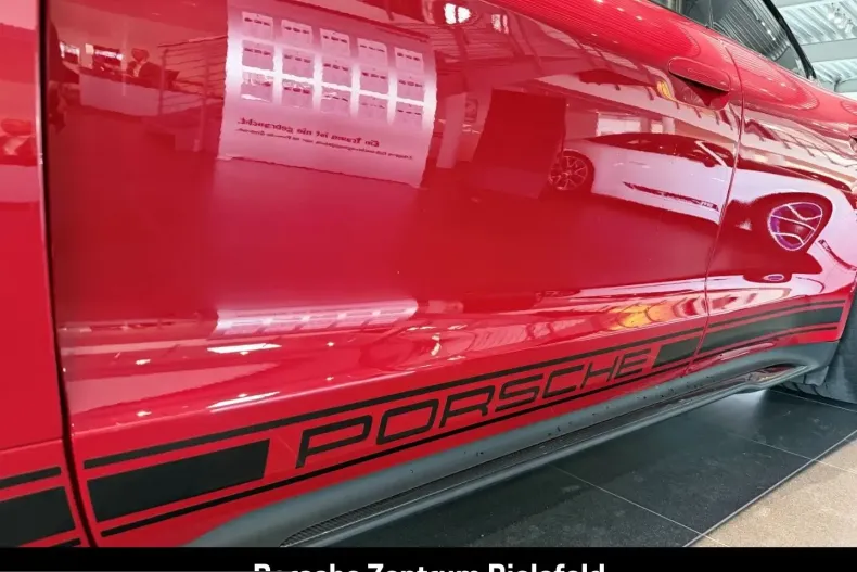 Porsche Taycan din 2024 cu 2.921 km - oferta POR211238 - foto 13