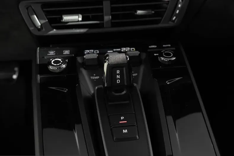 Porsche 992 din 2024 cu 1.300 km - oferta POR211240 - foto 26