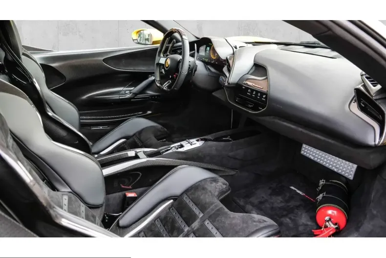 Ferrari SF90 din 2023 cu 7.999 km - oferta FER211242 - foto 19