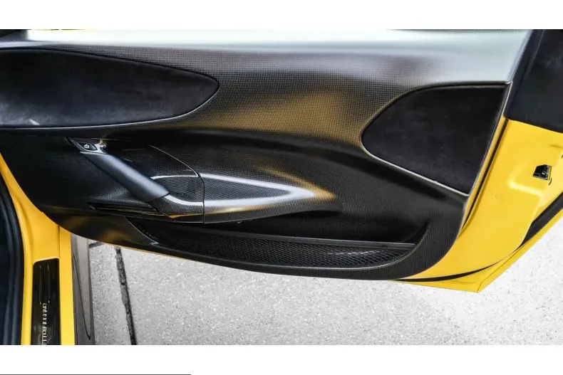 Ferrari SF90 din 2023 cu 7.999 km - oferta FER211242 - foto 29