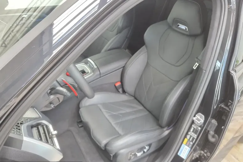 BMW XM (Seria X) din 2025 cu 12.800 km - oferta BMW211246 - foto 16