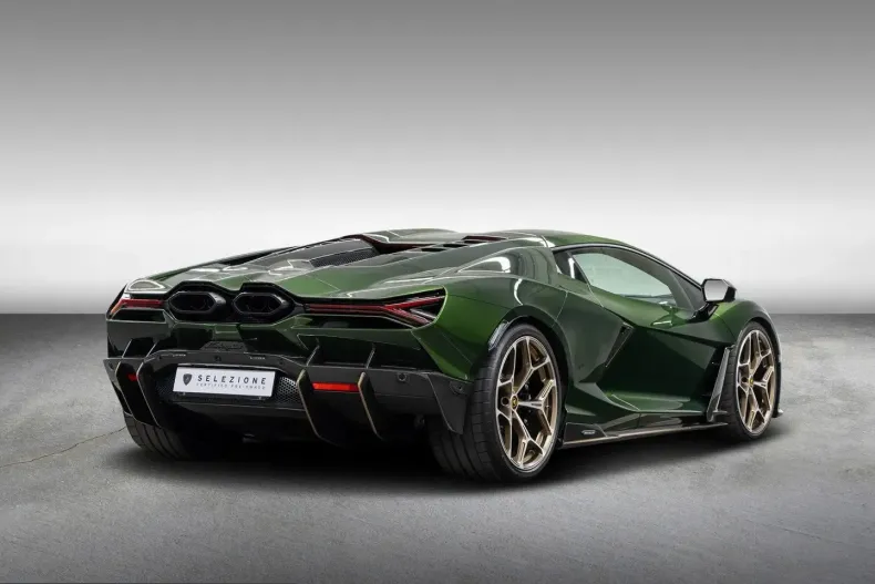 Lamborghini Revuelto din 2025 cu 3.150 km - oferta LAM211253 - foto 3